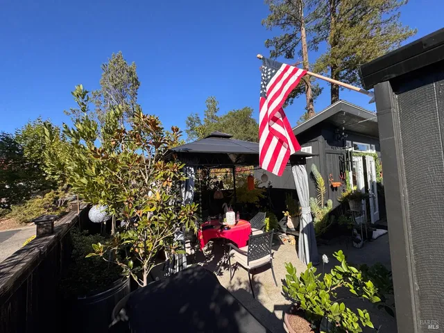 $239,000 | 52 Oakstone Court, Unit 52, Santa Rosa, CA 95409