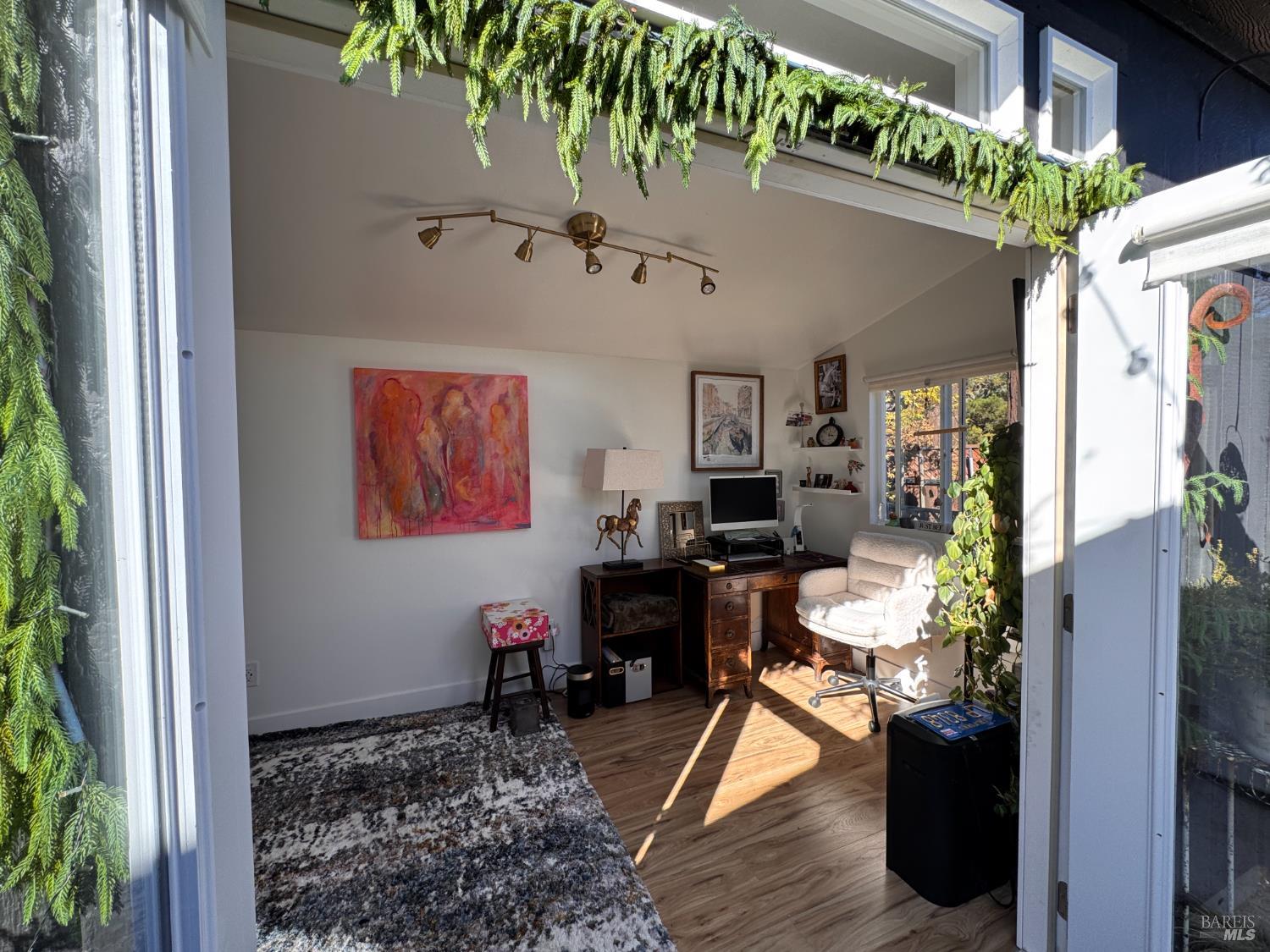 52 Oakstone Court, Unit 52 Santa Rosa, CA 95409 - Photo 40 of 49 a living room with furniture