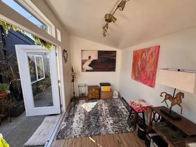 $239,000 | 52 Oakstone Court, Unit 52, Santa Rosa, CA 95409