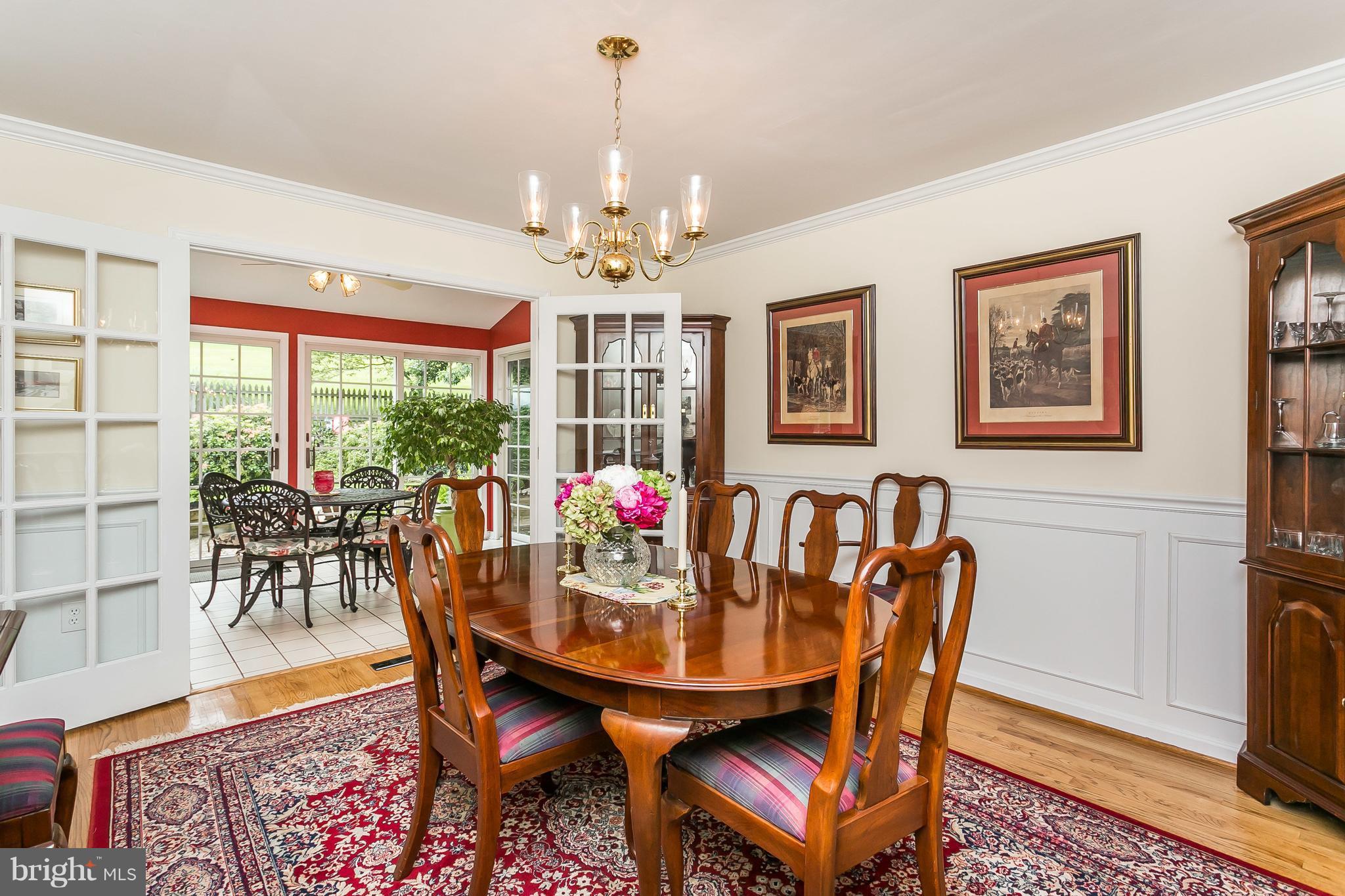 813 Ramshead Circle Cockeysville, MD 21030 - Photo 4 of 24 Dining Room
