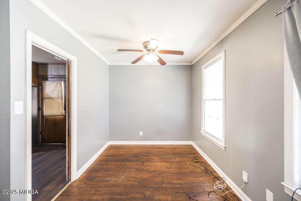 1940 Manson Road Macon, GA 31217 - Photo 12 of 28 a view of empty room with window