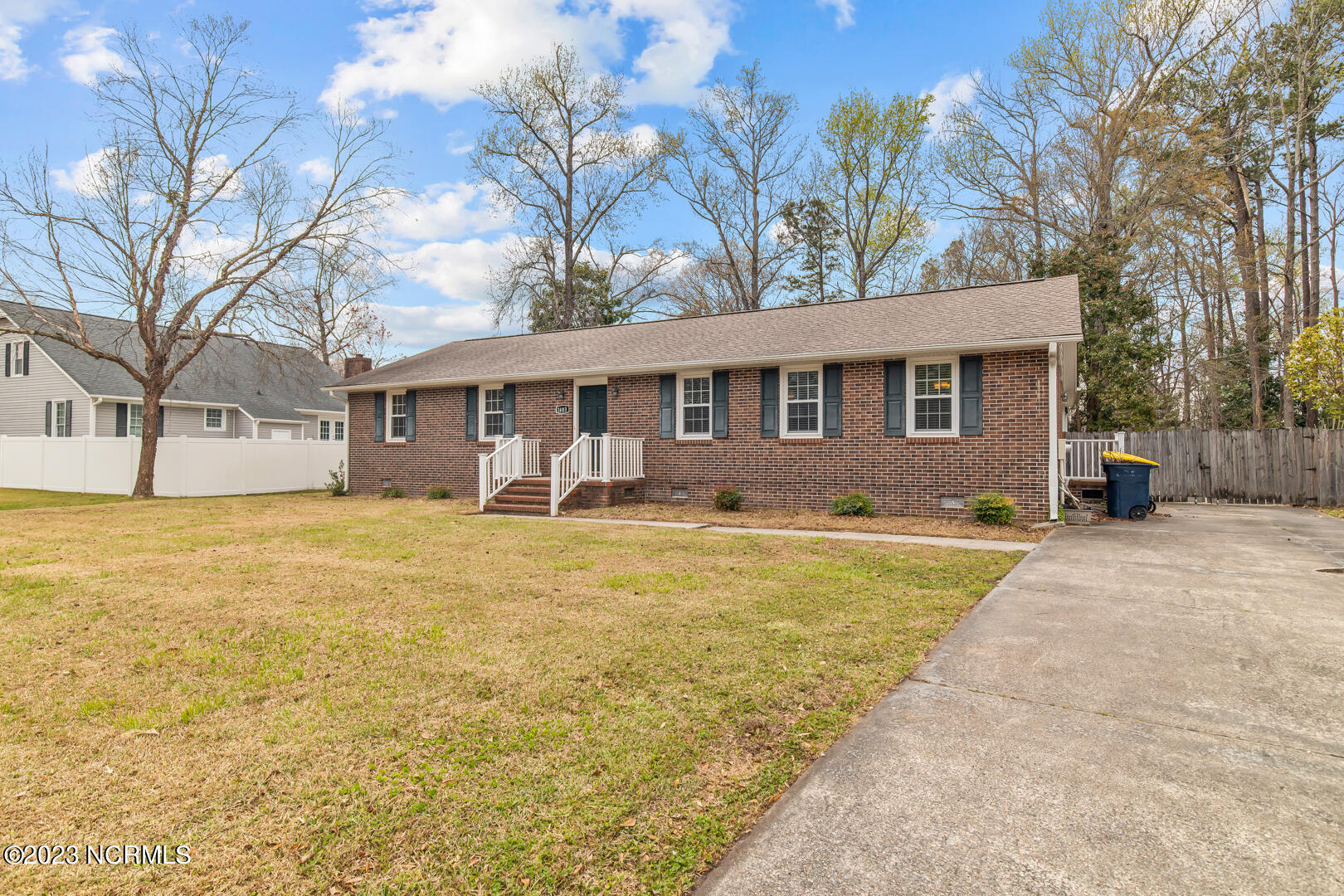 1403 Clifton Road Jacksonville, NC 28540 - Photo 2 of 37 2