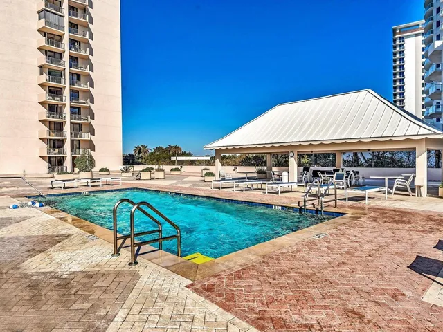 $4,100 | 4200 North Ocean Drive, Unit 21605, Singer Island, FL 33404