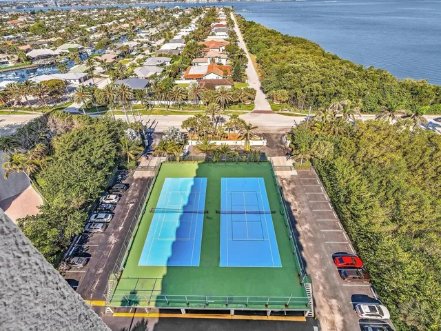 $4,100 | 4200 North Ocean Drive, Unit 21605, Singer Island, FL 33404