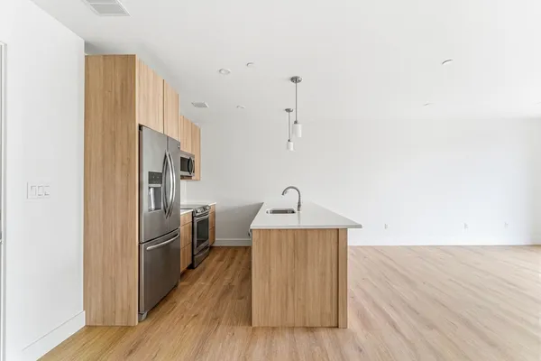 $3,485 | 1035 Commonwealth Avenue, Unit 306, Boston, MA 02215