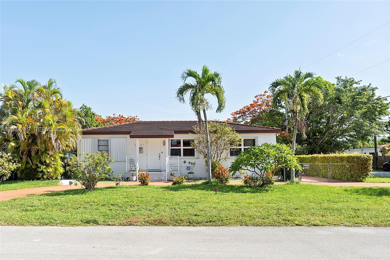 6801 Southwest 27th Street Miami, FL 33155 - Photo 1 of 34