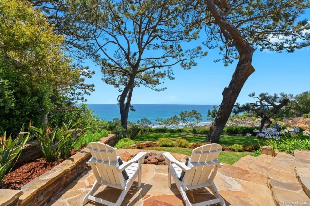 a view of outdoor space yard and patio