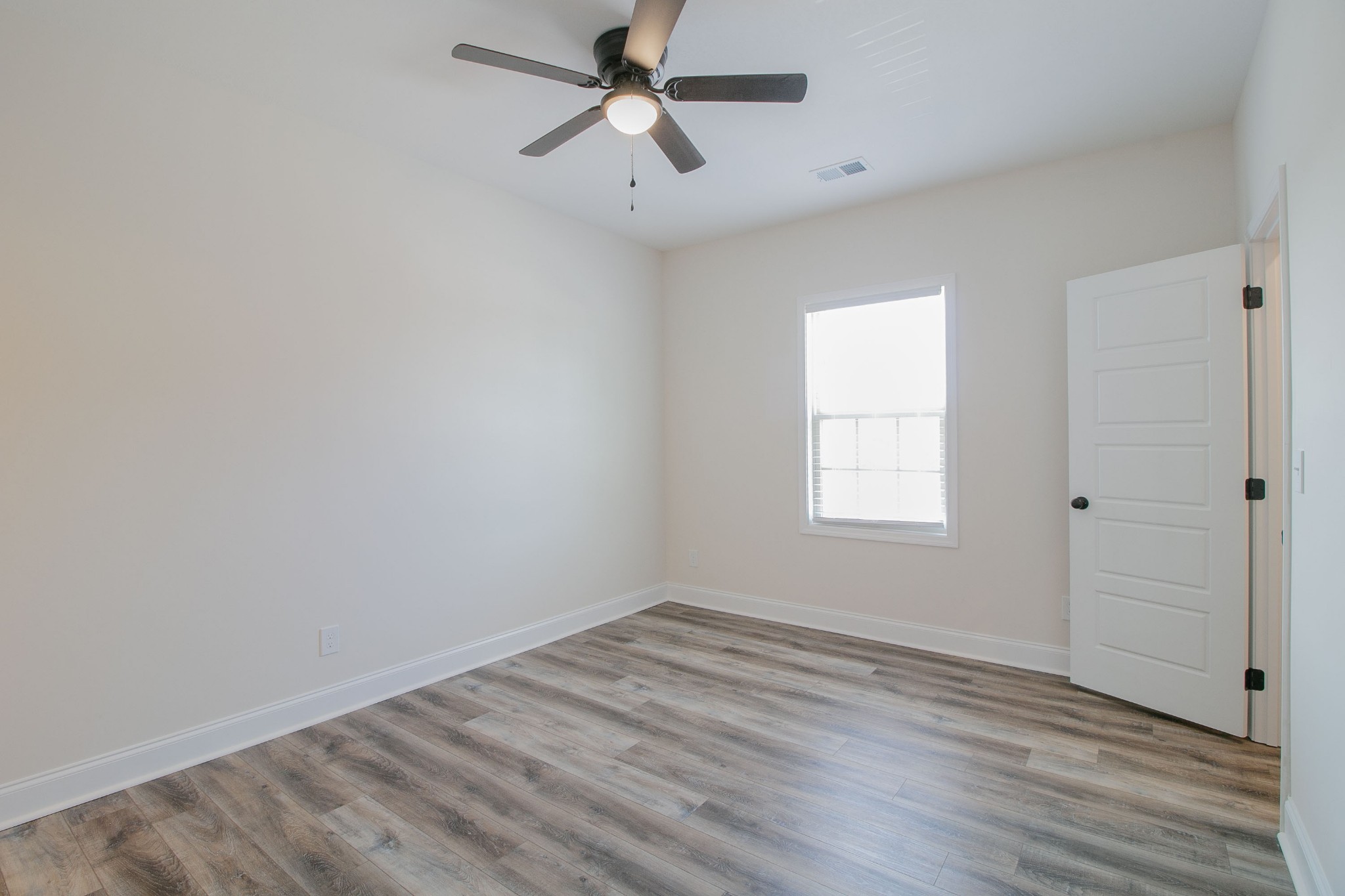 550 Peachers Mill Road, Unit C2 Clarksville, TN 37042 - Photo 16 of 29
