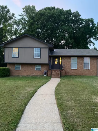 $189,900 | 50 West Carriage Drive, Birmingham, AL 35214