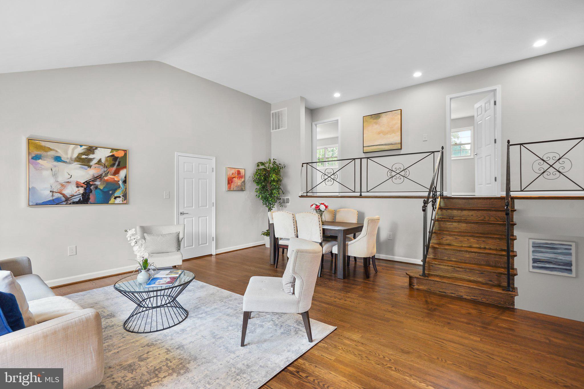 5005 Rodman Road Bethesda, MD 20816 - Photo 4 of 48 Gleaming hardwood floors