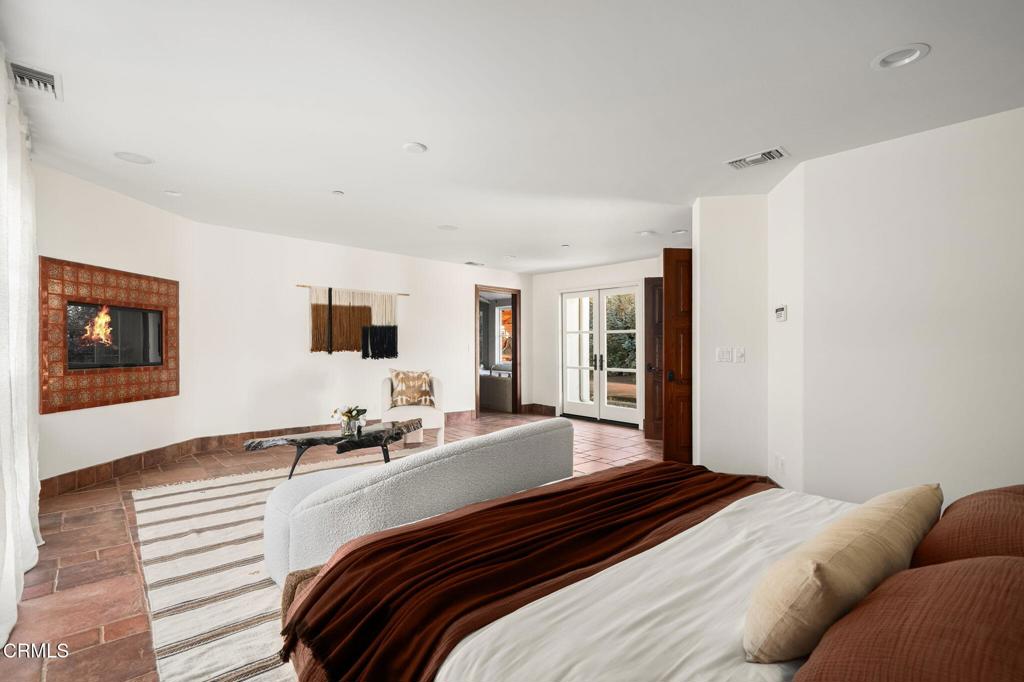 1533 Rancho Avenue Glendale, CA 91201 - Photo 23 of 49 FLX09447