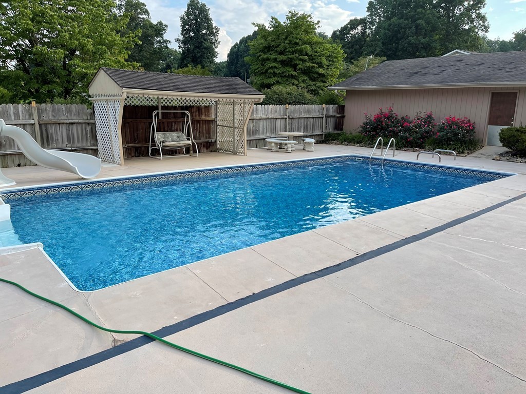 1616 Golf Course Road Newport, TN 37821 - Photo 32 of 38 Gallery Image 32
