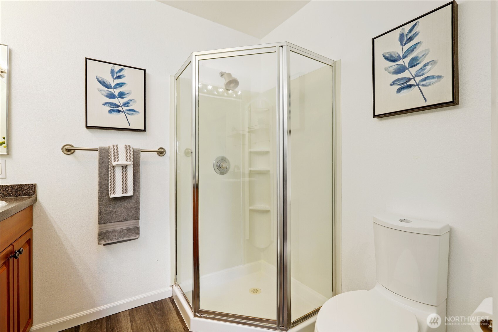 9009 Avondale Road Northeast, Unit M226 Redmond, WA 98052 - Photo 14 of 26