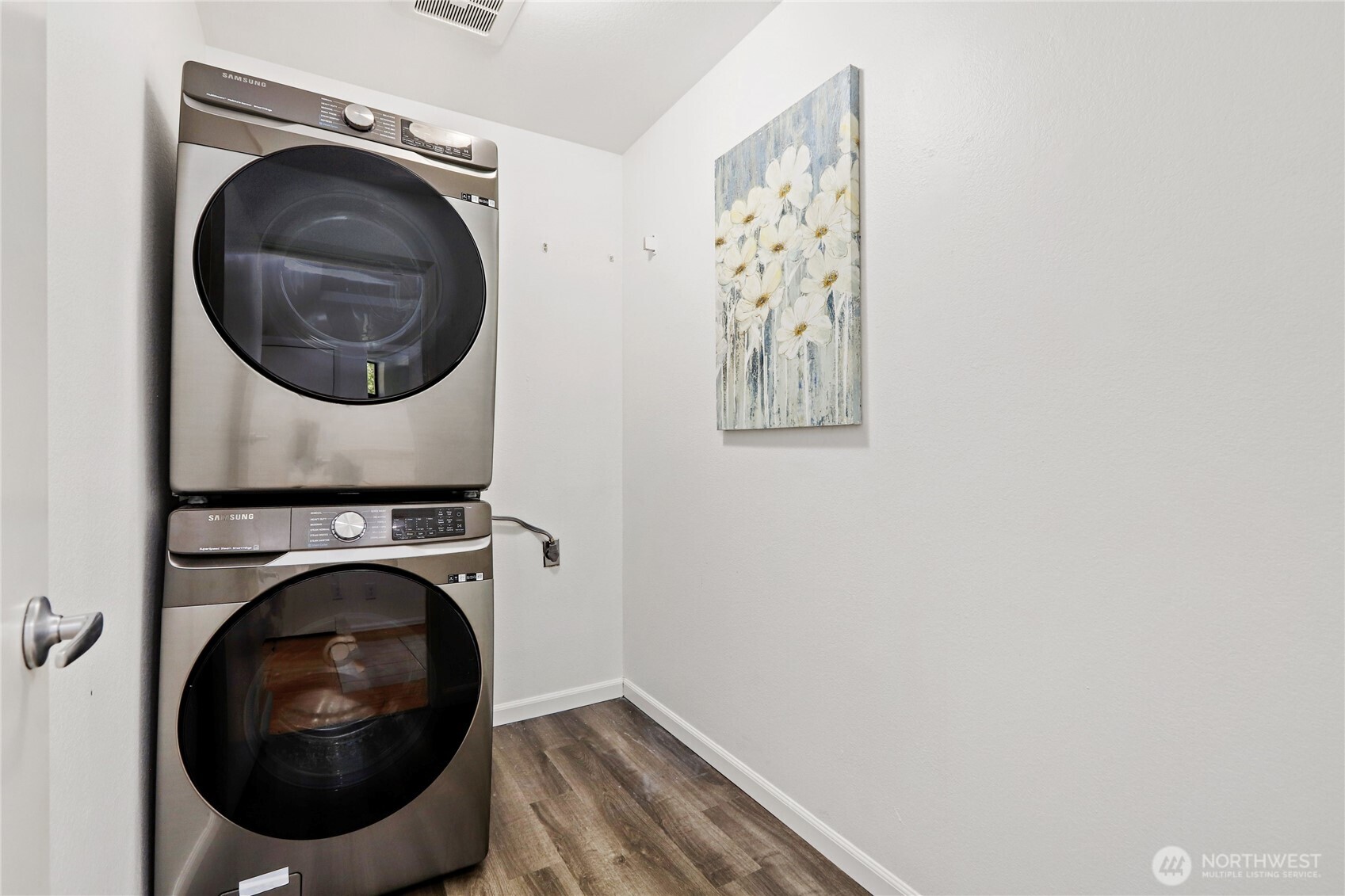 9009 Avondale Road Northeast, Unit M226 Redmond, WA 98052 - Photo 18 of 26