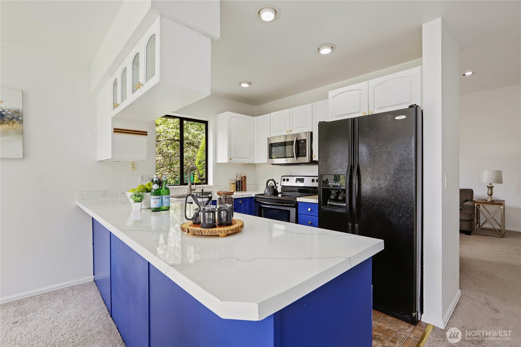 9009 Avondale Road Northeast, Unit M226 Redmond, WA 98052 - Photo 6 of 26