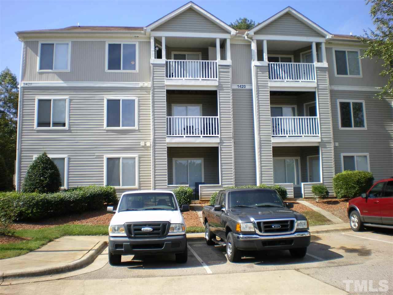 1420 Collegiate Circle, Unit 302 Raleigh, NC 27606 - Photo 2 of 21 Gallery Image 2