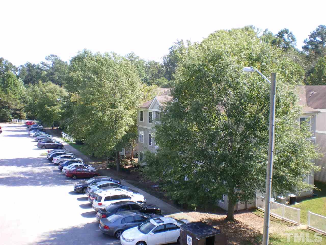 1420 Collegiate Circle, Unit 302 Raleigh, NC 27606 - Photo 4 of 21 Gallery Image 4
