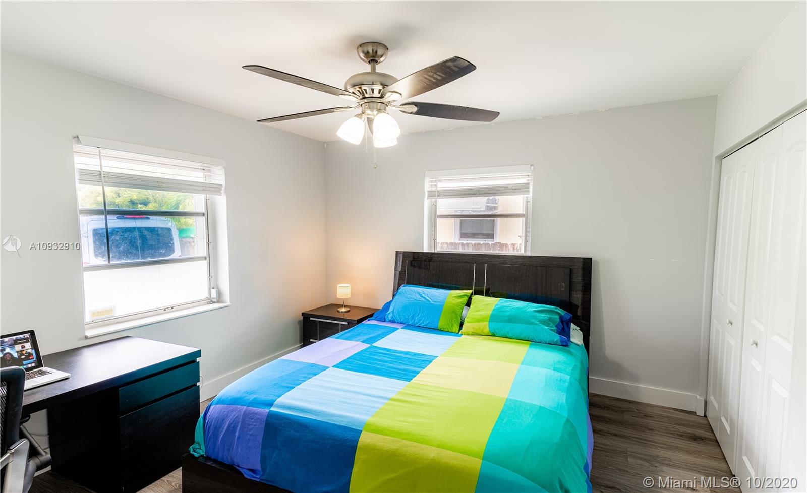 2641 Funston Street Hollywood, FL 33020 - Photo 17 of 40