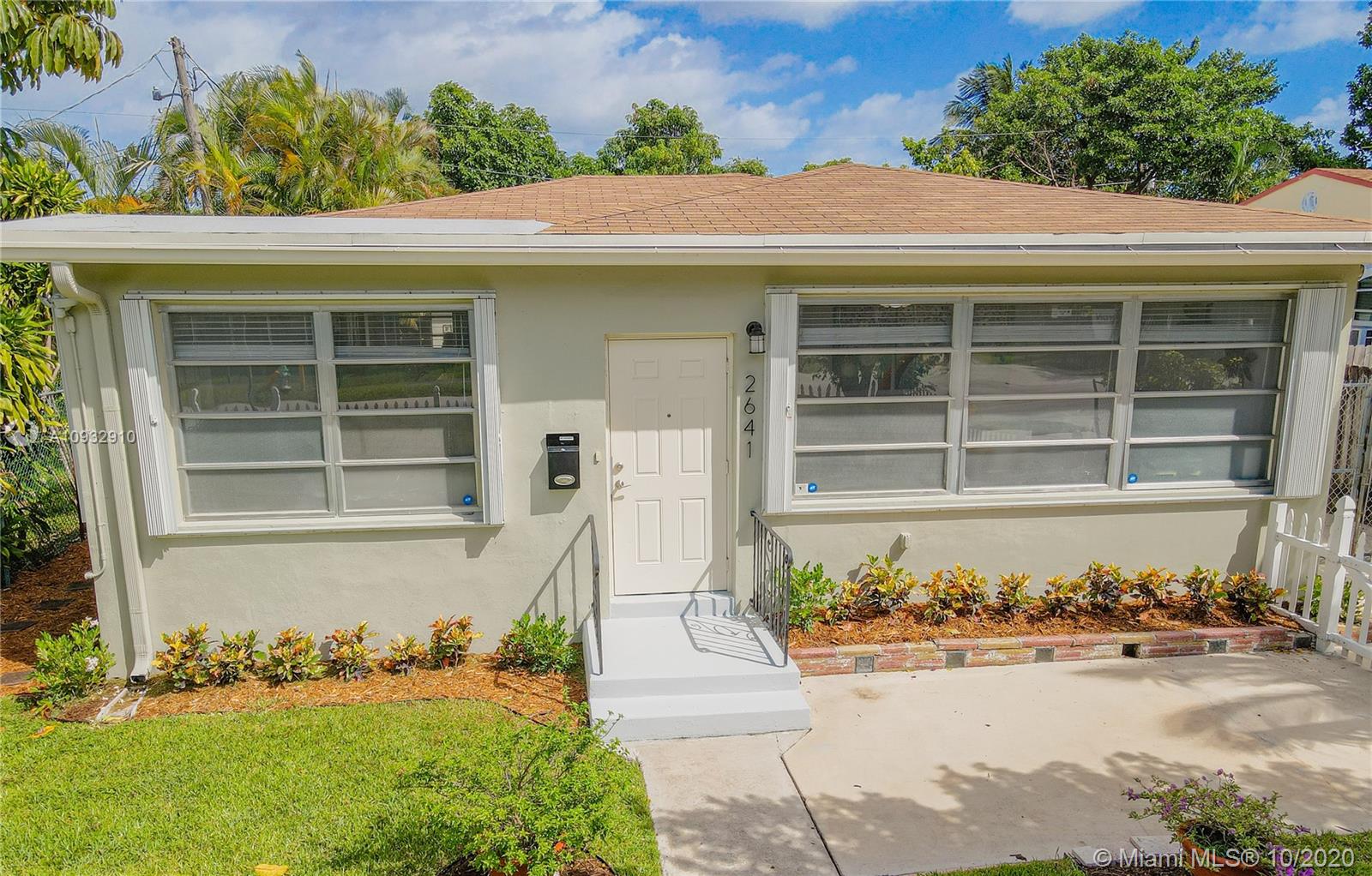 2641 Funston Street Hollywood, FL 33020 - Photo 35 of 40