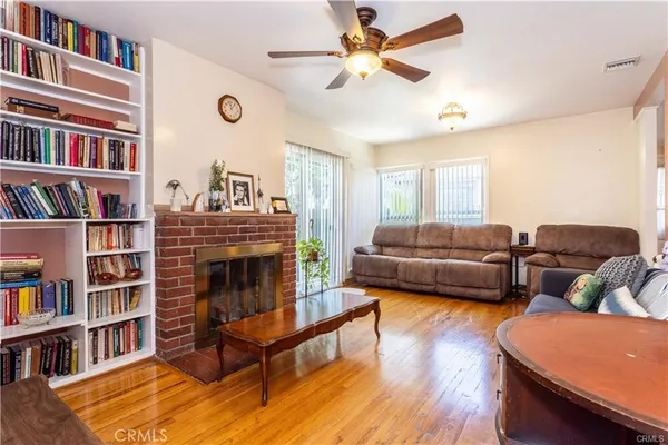 $819,900 | 18715 Valerio Street, Reseda, CA 91335