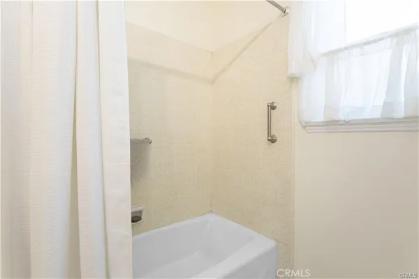 $819,900 | 18715 Valerio Street, Reseda, CA 91335