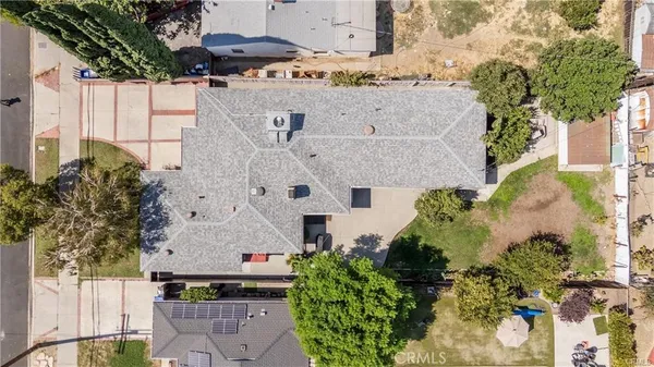 $819,900 | 18715 Valerio Street, Reseda, CA 91335