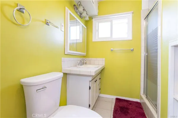 $819,900 | 18715 Valerio Street, Reseda, CA 91335