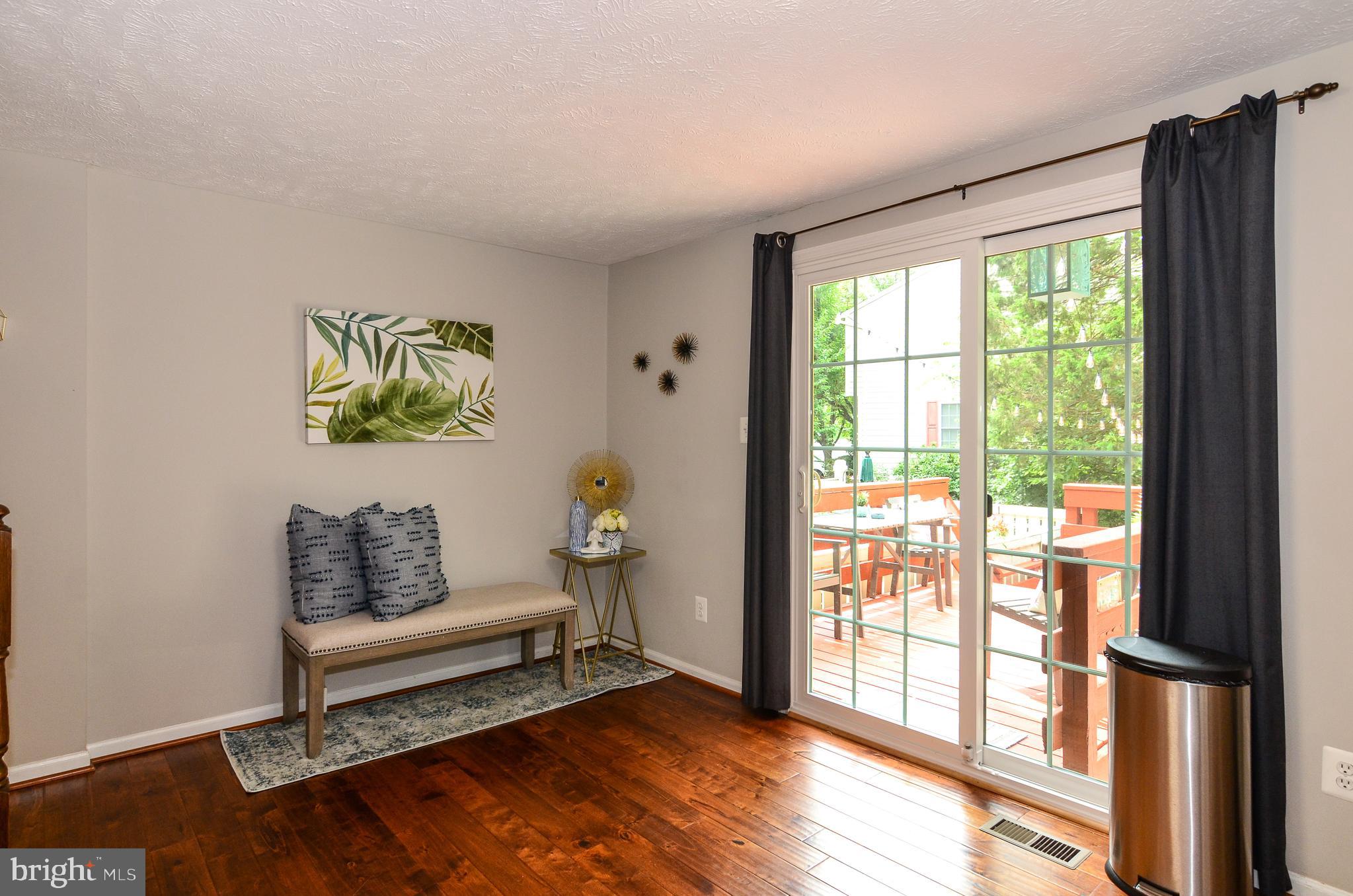 1604 Fieldthorn Drive Reston, VA 20194 - Photo 13 of 24 Breakfast nook with plenty of room for a table