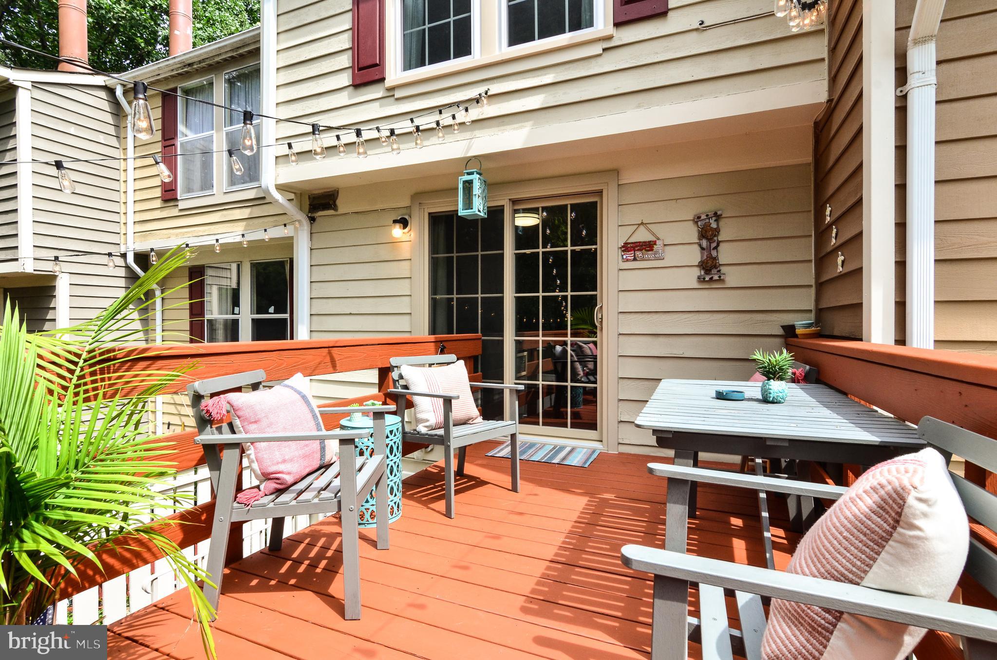 1604 Fieldthorn Drive Reston, VA 20194 - Photo 3 of 24 Top level of deck - perfect for entertaining!