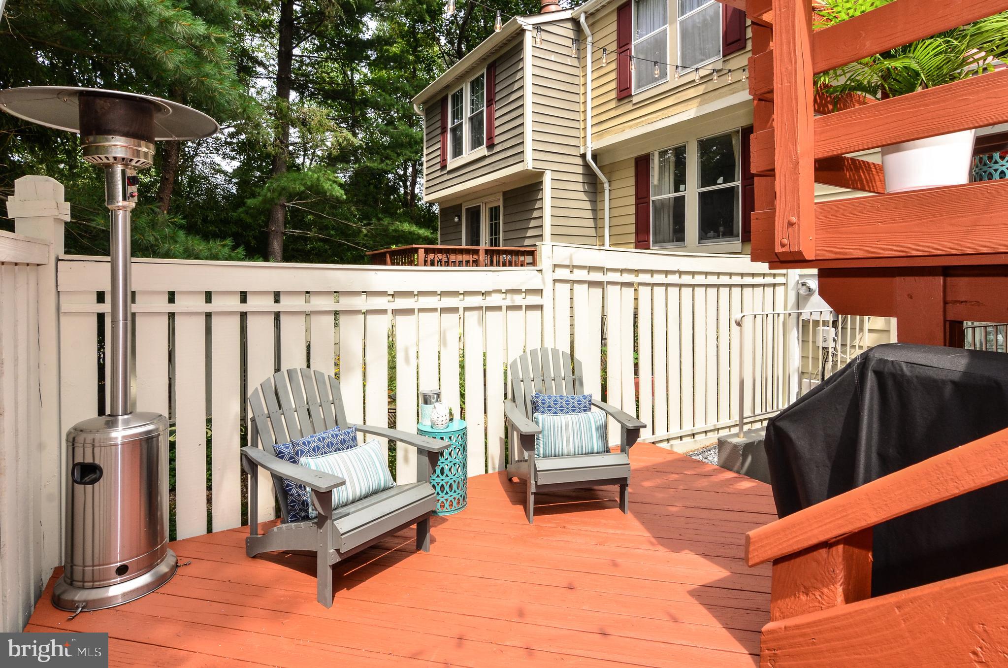 1604 Fieldthorn Drive Reston, VA 20194 - Photo 5 of 24 Private lower deck for coffee & conversations