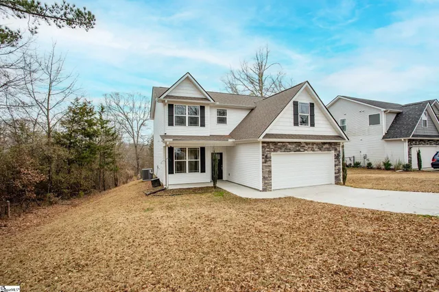 $2,300 | 19 Lyman Lake Road, Lyman, SC 29365