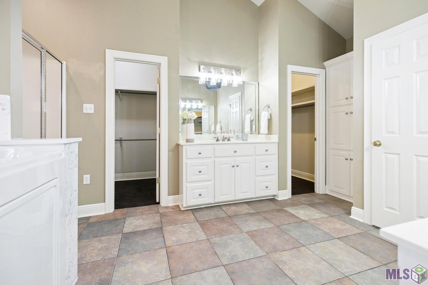 17633 Gray Moss Avenue Baton Rouge, LA 70817 - Photo 10 of 22