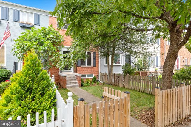 $790,000 | 609 South Fayette Street, Alexandria, VA 22314