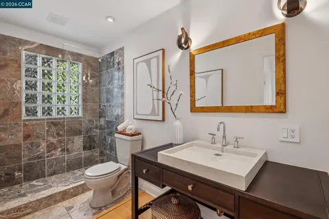 $1,965,000 | 6 Monte Vista Road, Orinda, CA 94563