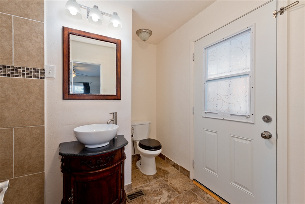 12426 Royal Road El Cajon, CA 92021 - Photo 11 of 22 Gallery Image 11