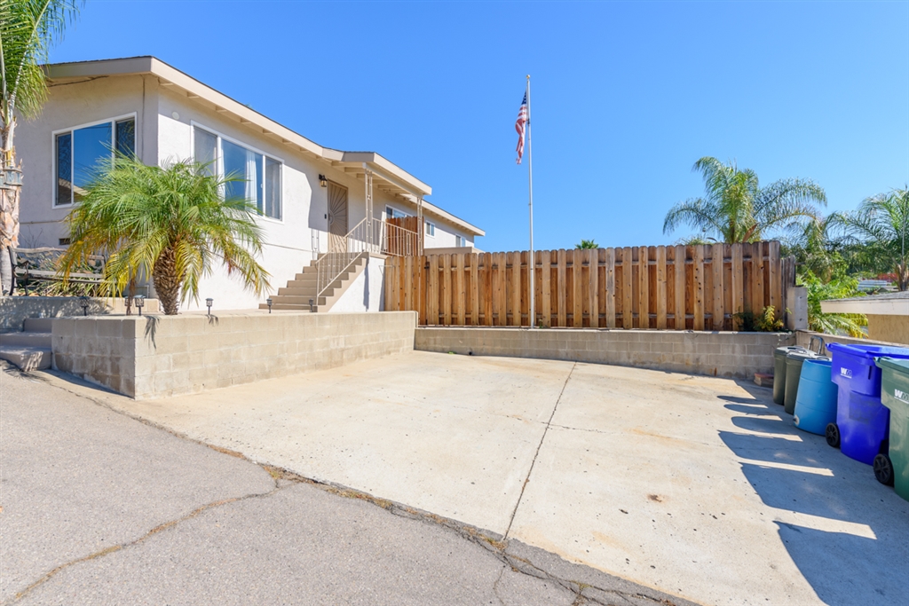 12426 Royal Road El Cajon, CA 92021 - Photo 4 of 22 Gallery Image 4