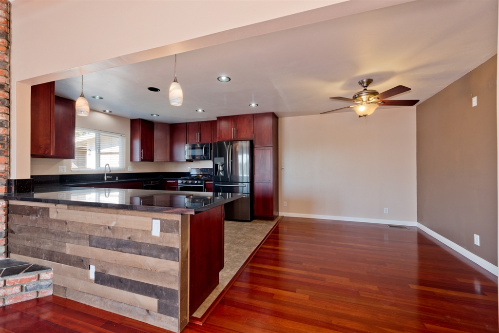 12426 Royal Road El Cajon, CA 92021 - Photo 5 of 22 Gallery Image 5