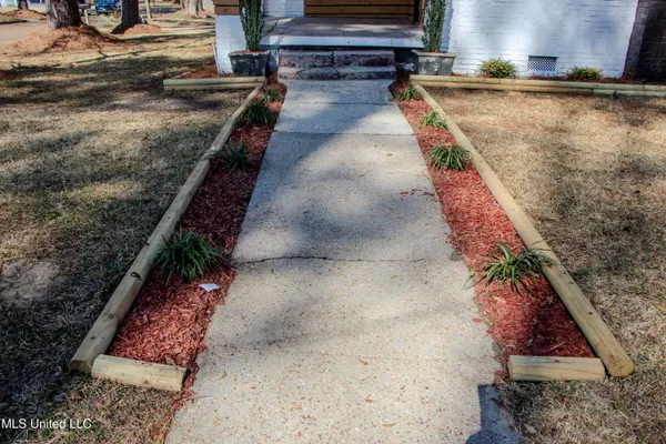 $185,000 | 404 Downing Street, Jackson, MS 39206