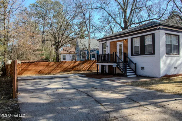 $185,000 | 404 Downing Street, Jackson, MS 39206