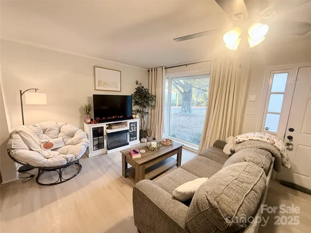 $249,900 | 527 Katherine Avenue, Kings Mountain, NC 28086