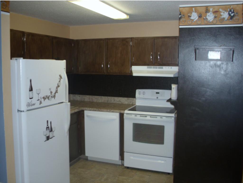 111 English Village Road, Unit 303 Manchester, NH 03102 - Photo 7 of 14
