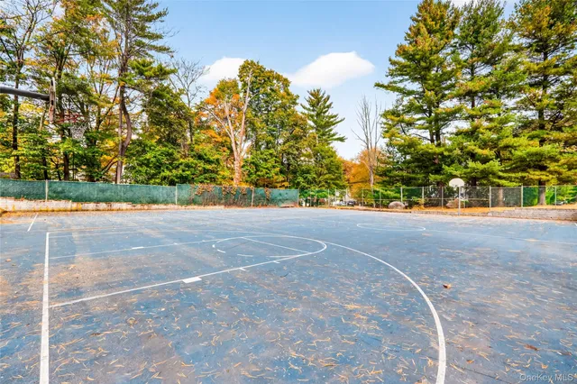 $149,000 | 4 Danbury Court, Unit 1306, Suffern, NY 10901