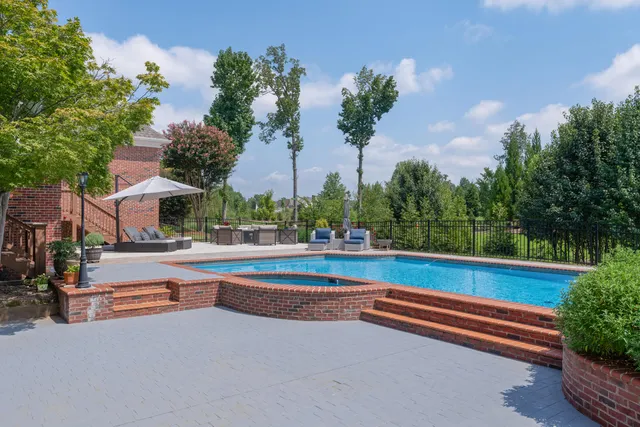 $1,600,000 | 1934 Aviara Drive, Chattanooga, TN 37421