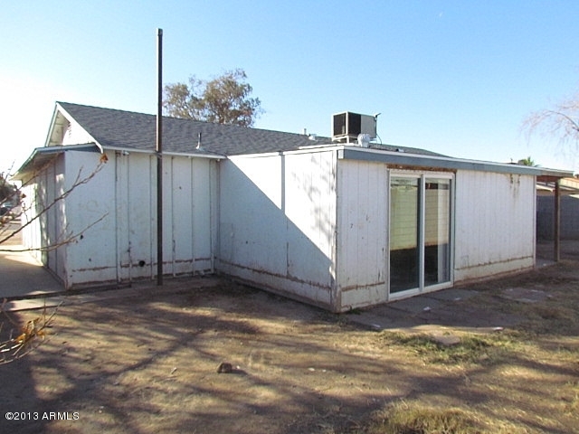023-309529 - back left