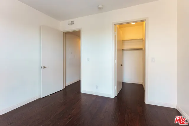 $1,185,000 | 235 South Tower Drive, Unit 305, Beverly Hills, CA 90211