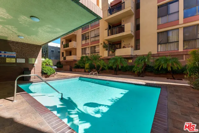 $1,185,000 | 235 South Tower Drive, Unit 305, Beverly Hills, CA 90211