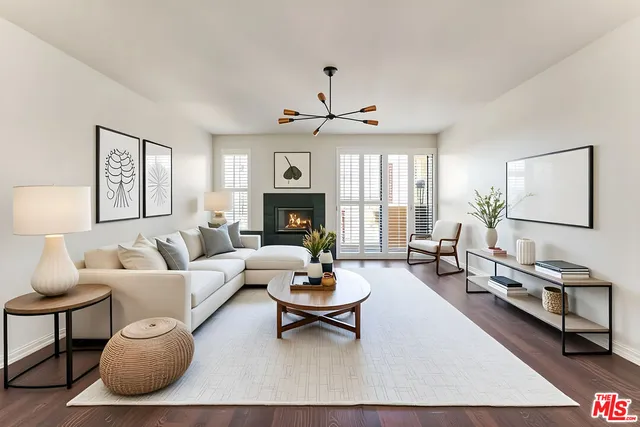 $1,185,000 | 235 South Tower Drive, Unit 305, Beverly Hills, CA 90211