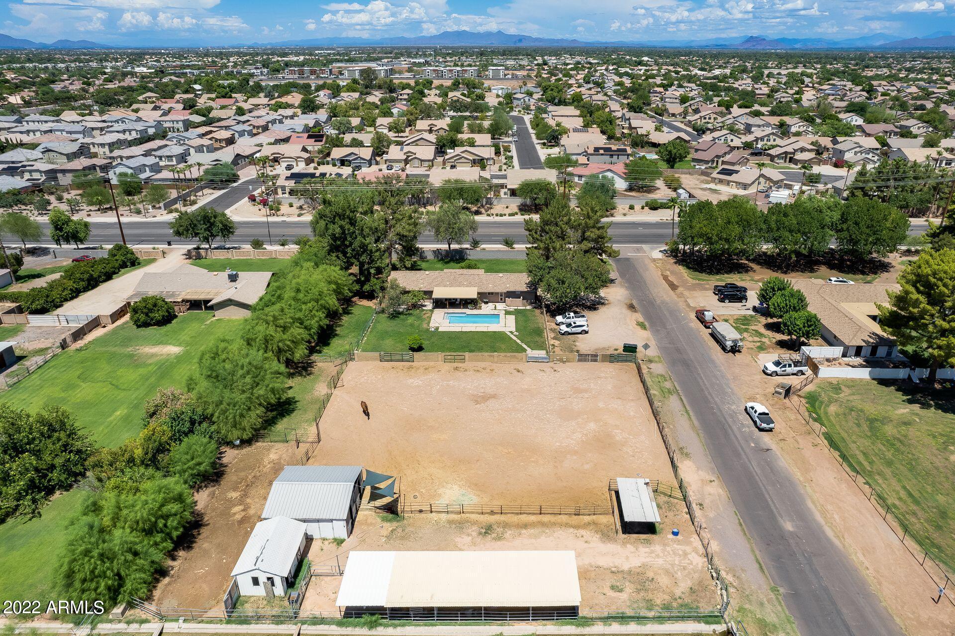 13729 East Ray Road Gilbert, AZ 85295 - Photo 3 of 50 cFHXs8QE