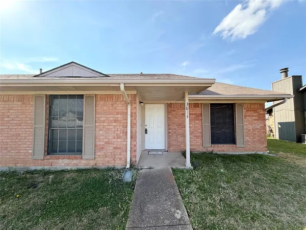$1,625 | 3813 William Street, Sachse, TX 75048
