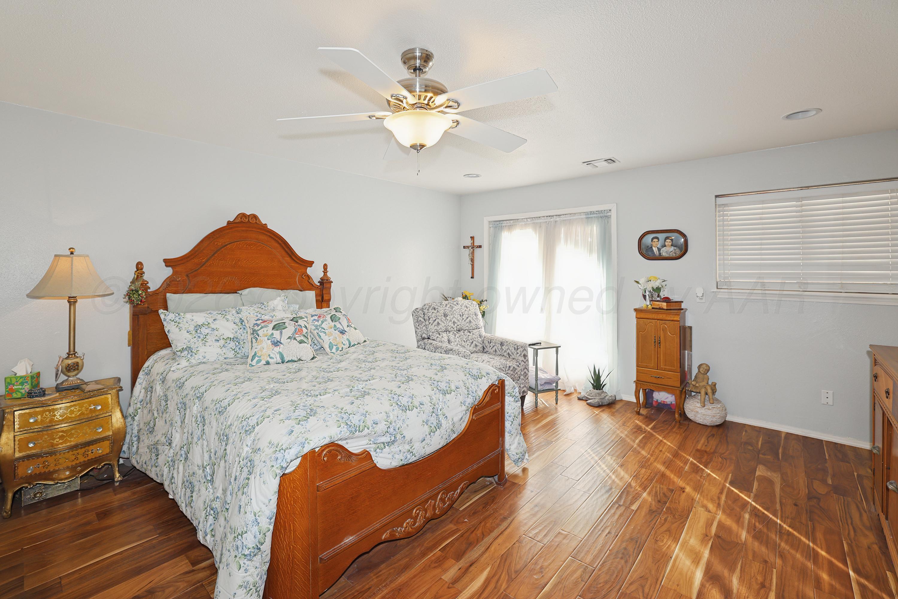 7609 Poppin Lane Amarillo, TX 79121 - Photo 16 of 34 29-4th Bedroom